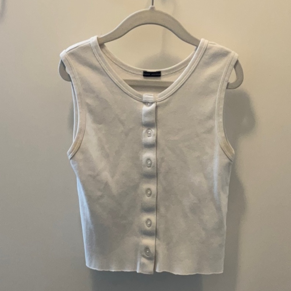 White tank top with buttons (used)